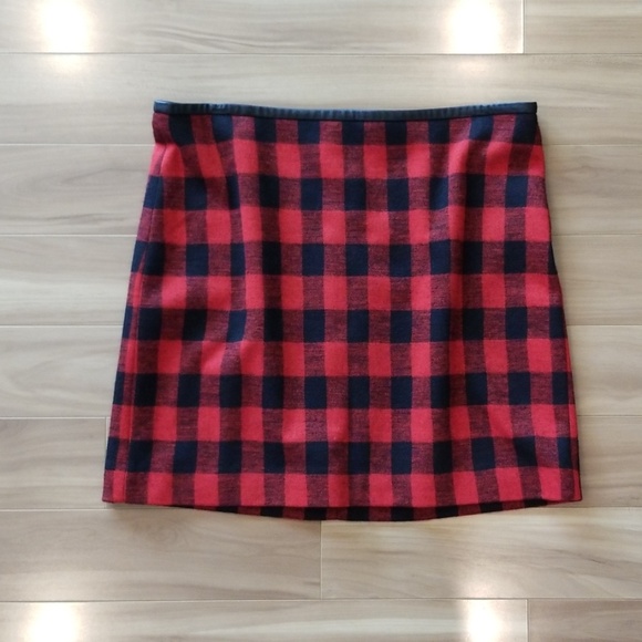 Madewell Dresses & Skirts - NWOT MADEWELL buffalo check mini skirt